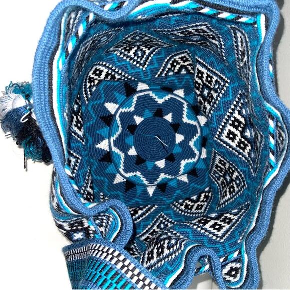 Asoeina Crossbody Women Embroidered Boho Bucket Bag Purse Handmade * - Picture 3 of 6